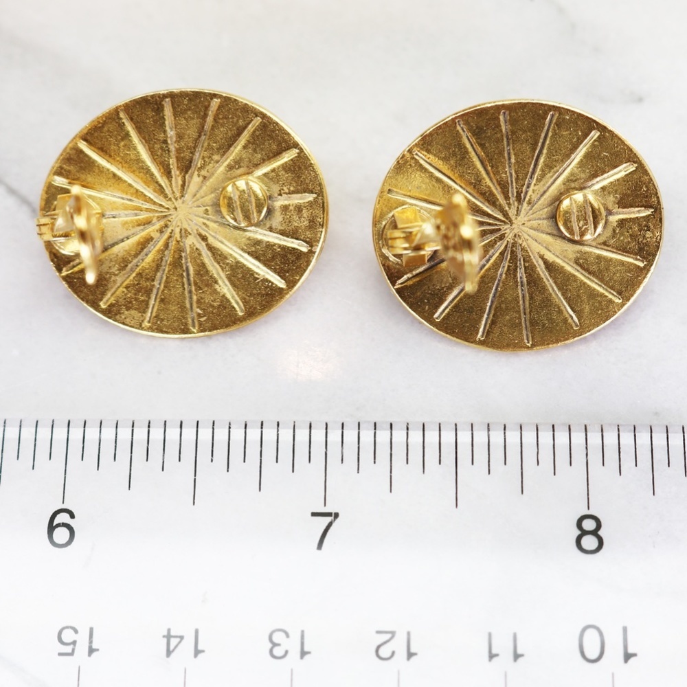 YSL Vintage Yves Saint Laurent Pearl Cabochon Earrings - Picture 15 of 16